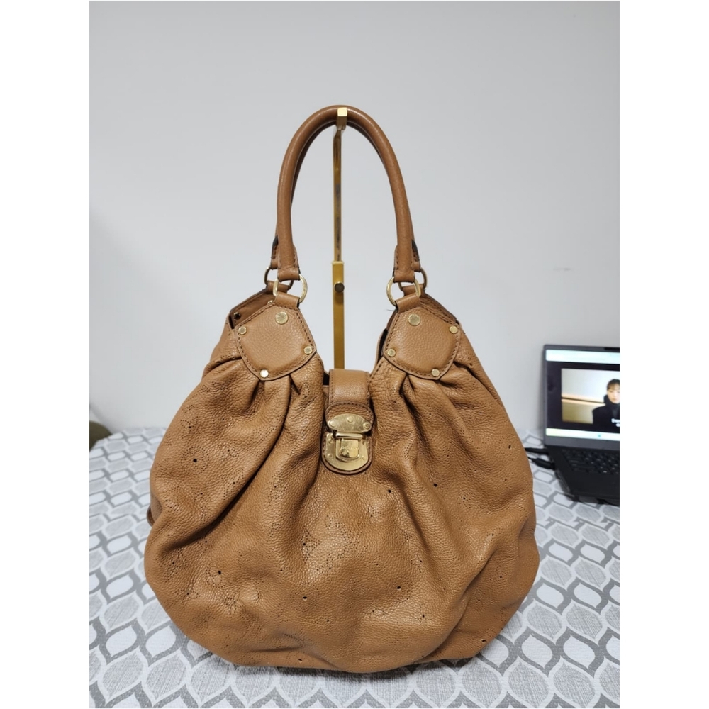 LOUIS VUITTON Mahina L Hobo Bag Brown